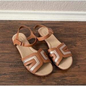 Clarks Ada Mist Leather Sandals Size 8 Brown with Silver Slingback 26150075